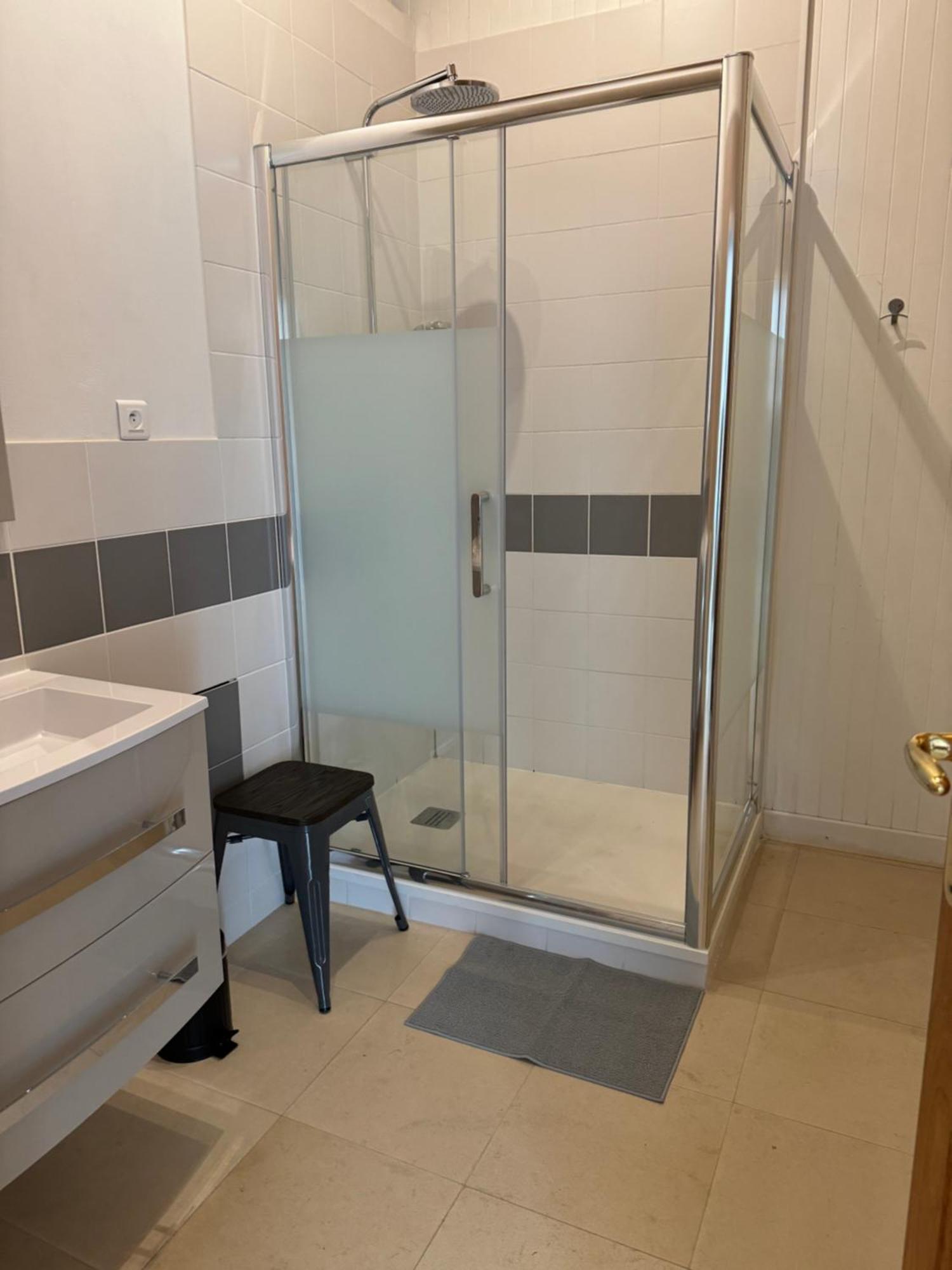 לה רושל Chambres D'Hotes Des Tours A La Rochelle מראה חיצוני תמונה
